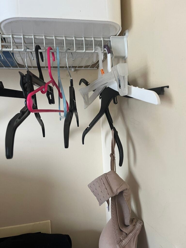 How to Declutter Clothes Hangers