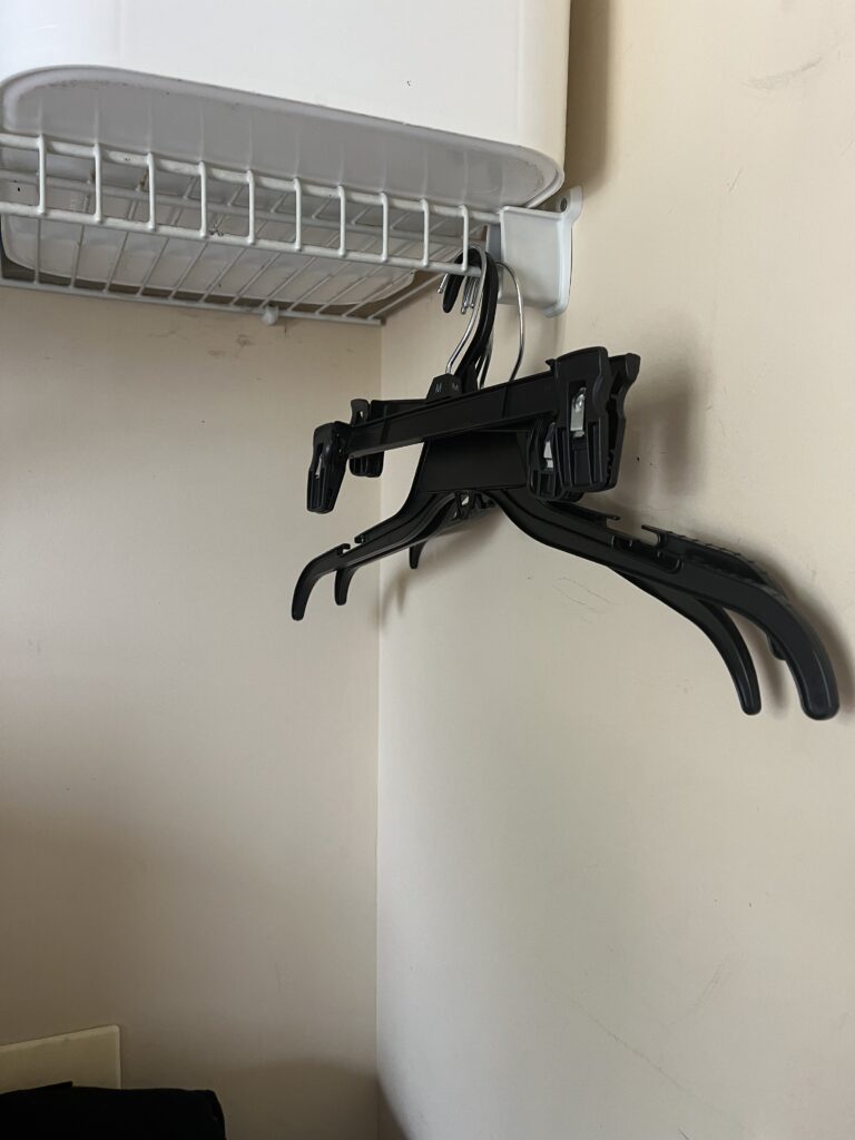 How to Declutter Clothes Hangers