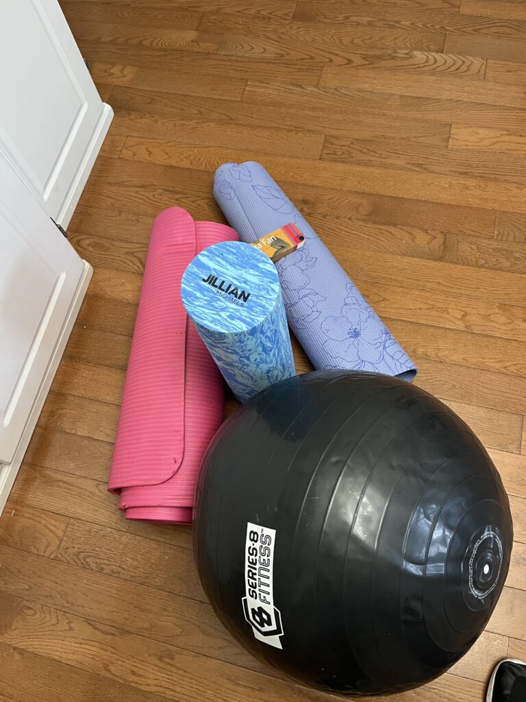 A Guide to Decluttering Your Fitness Gear: 9 Useful Tips