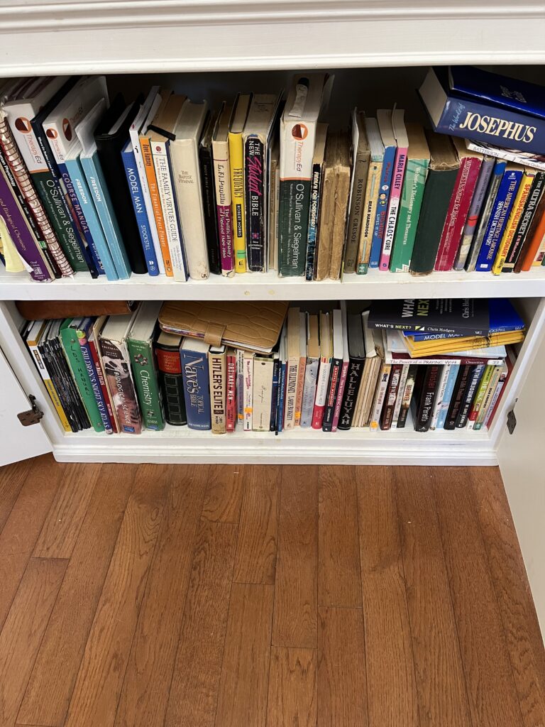 how to declutter books