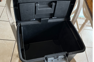 10 Easy Cleaning Hacks for Your Home Office